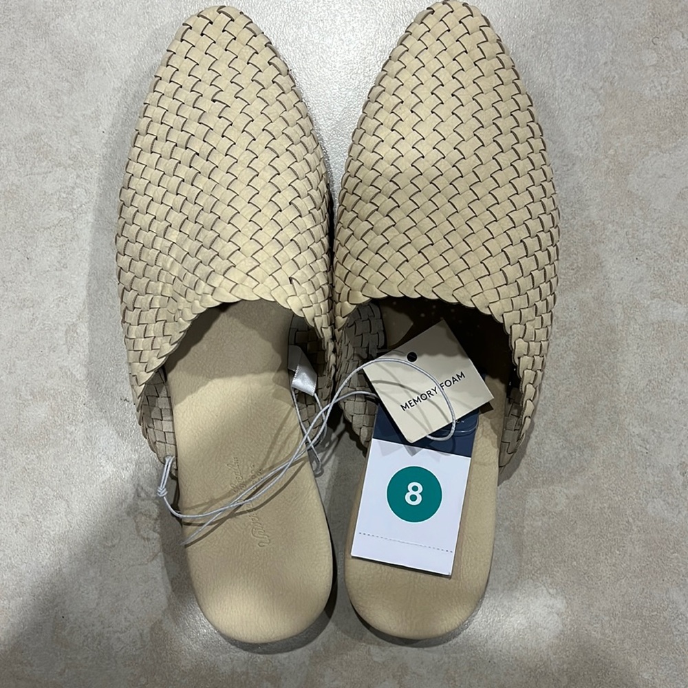 Universal Thread Elora Mules Cream-New Size 8